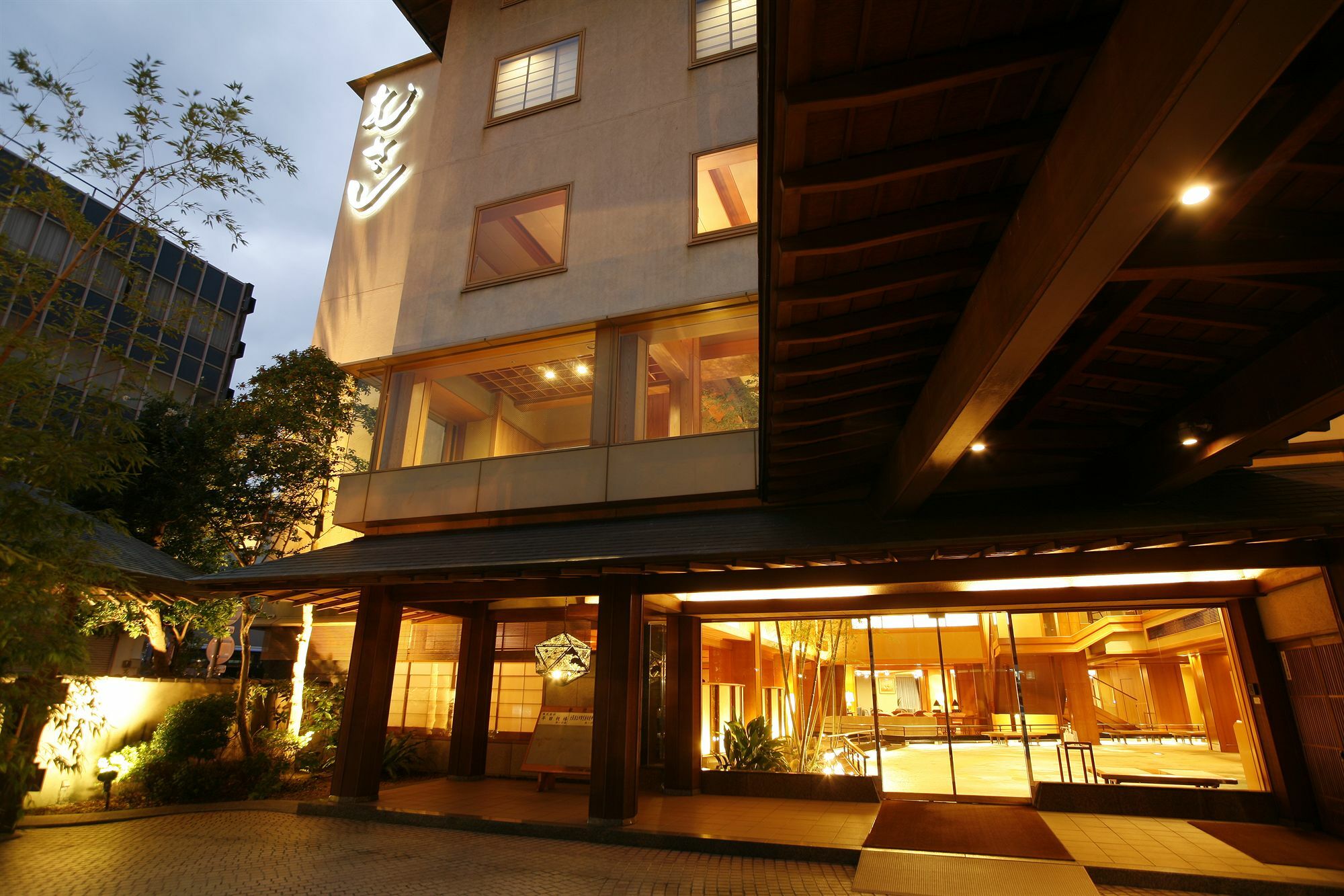 Musashi Shirahama Buitenkant foto
